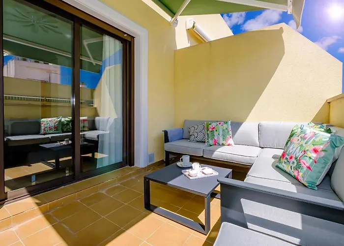 Penthouse San Miguel 5/4 아파트 *