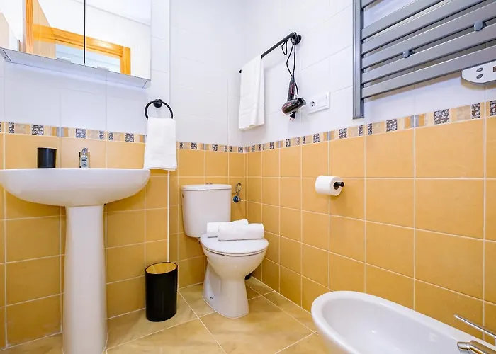 아파트 Penthouse San Miguel 5/4 *